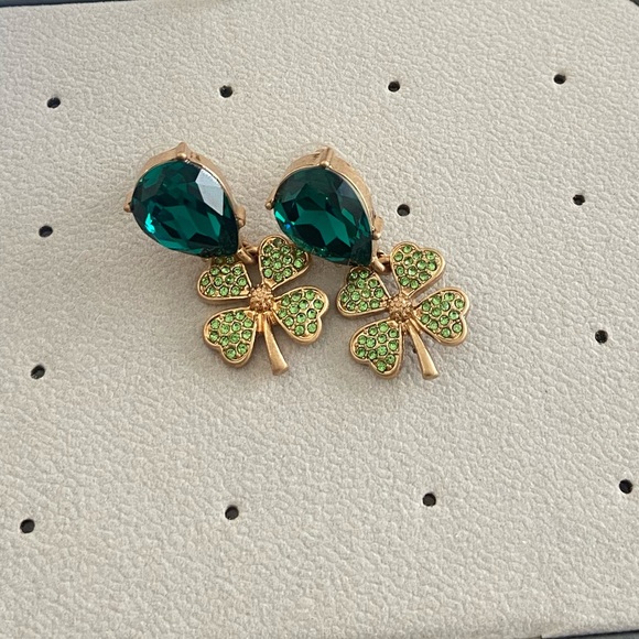 Oscar de la Renta Clover Bracelet & Earrings - Picture 16 of 17